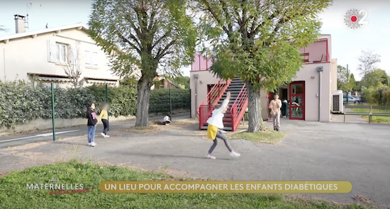 Afficher la vidéo La Maison des Maternelles - reportage 